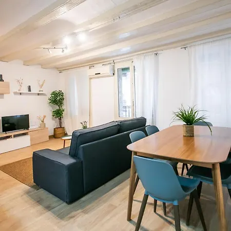 P2esc1103- Barrio Gotico Apartment
